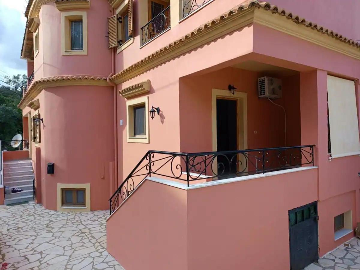 Turla'S Apartment ذيسْخا المظهر الخارجي الصورة